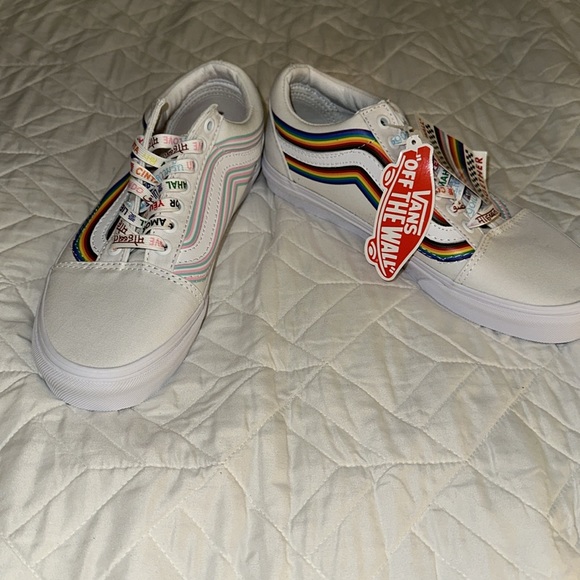 Vans Old Skool shoes - Picture 3 of 8